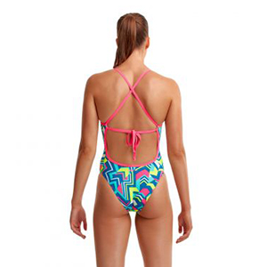 funkita-tie-me-tight-achterkant.jpg