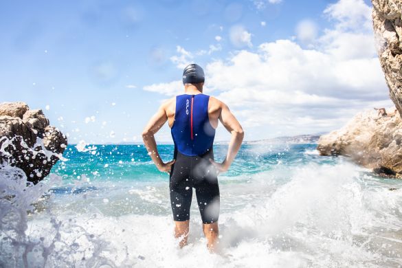 Wat is een schoolslag wetsuit?